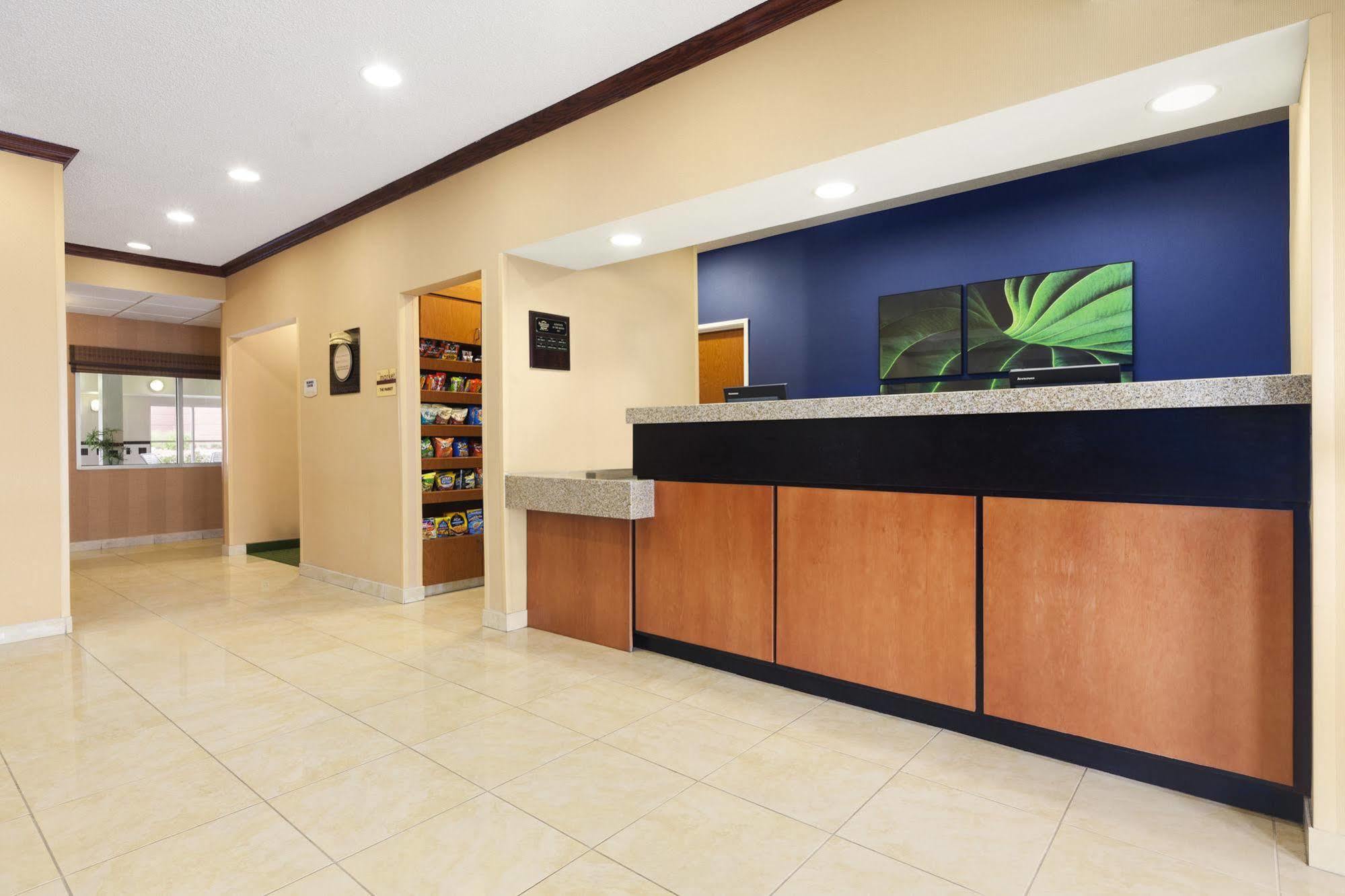 Fairfield Inn By Marriott Forsyth Decatur Extérieur photo